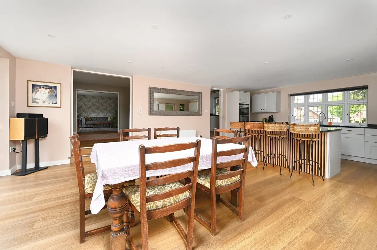 Hilltop Road, West Hoathly, RH19, photo 5