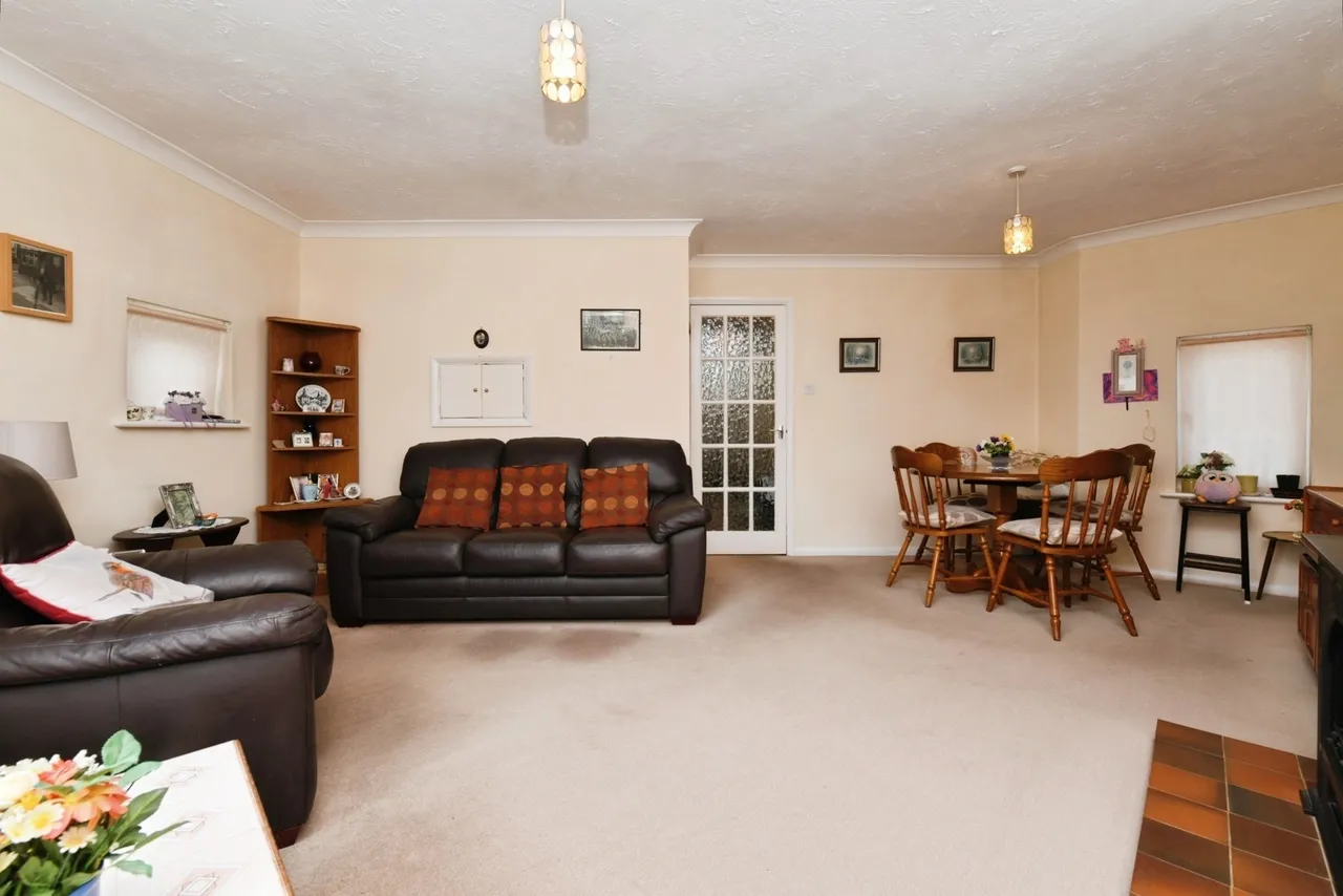 Rosecroft Close, Langdon Hills, Basildon, Essex, SS16, photo 6