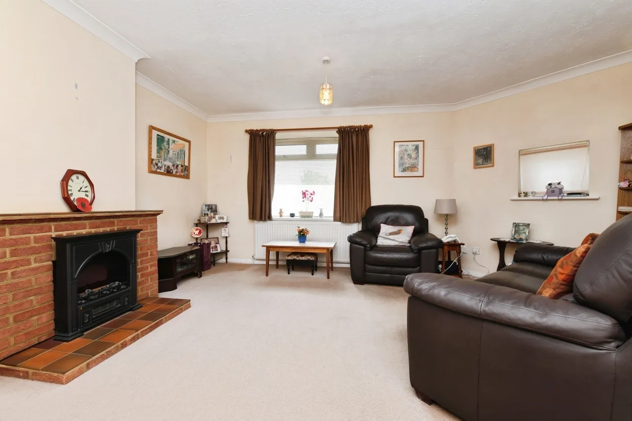 Rosecroft Close, Langdon Hills, Basildon, Essex, SS16, photo 2