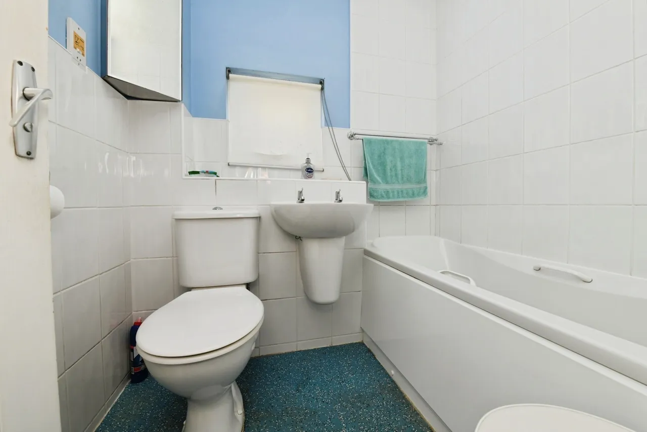 Rosecroft Close, Langdon Hills, Basildon, Essex, SS16, photo 12