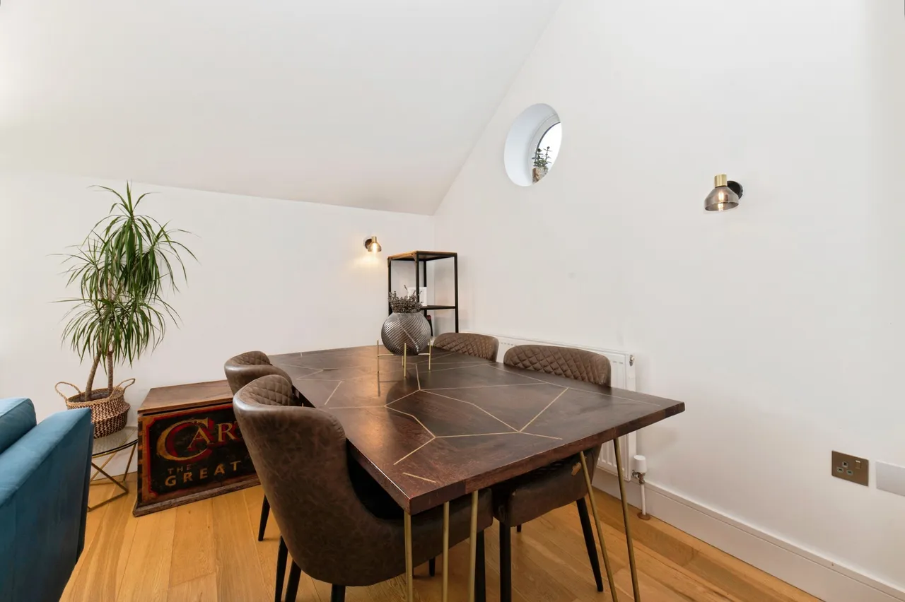 Wilton Crescent, London, SW19, photo 6