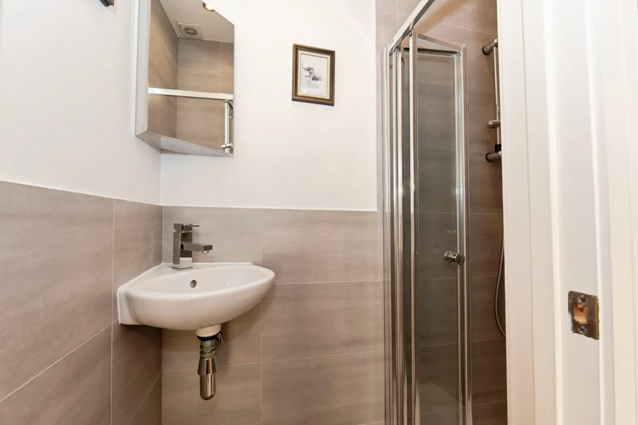 Wilton Crescent, London, SW19, photo 13