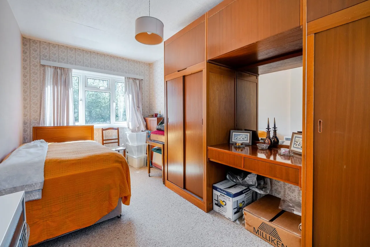 Pickhurst Rise, BR4, photo 12