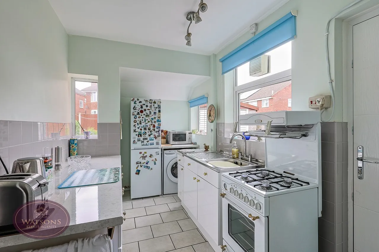 Nuthall Road, Nottingham, photo 4