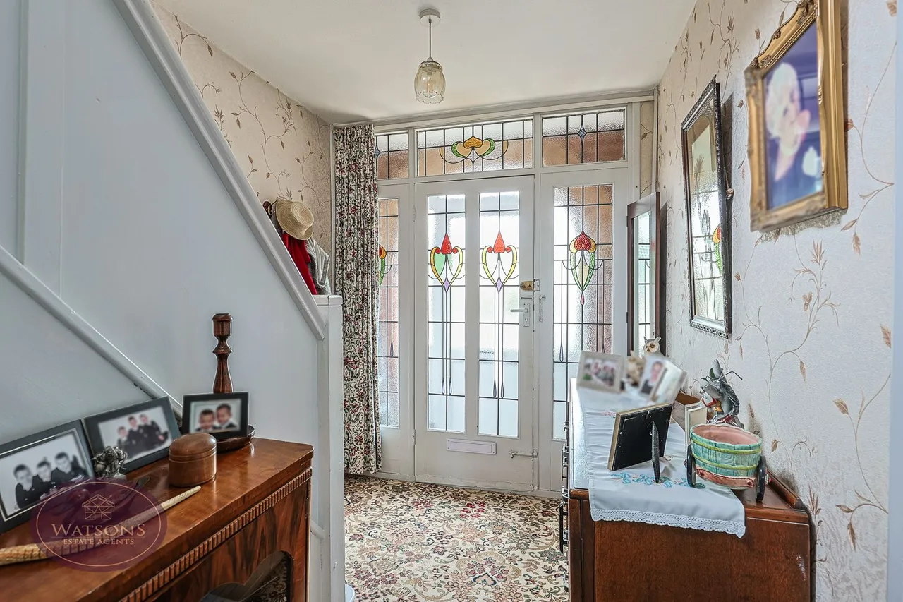 Nuthall Road, Nottingham, photo 9