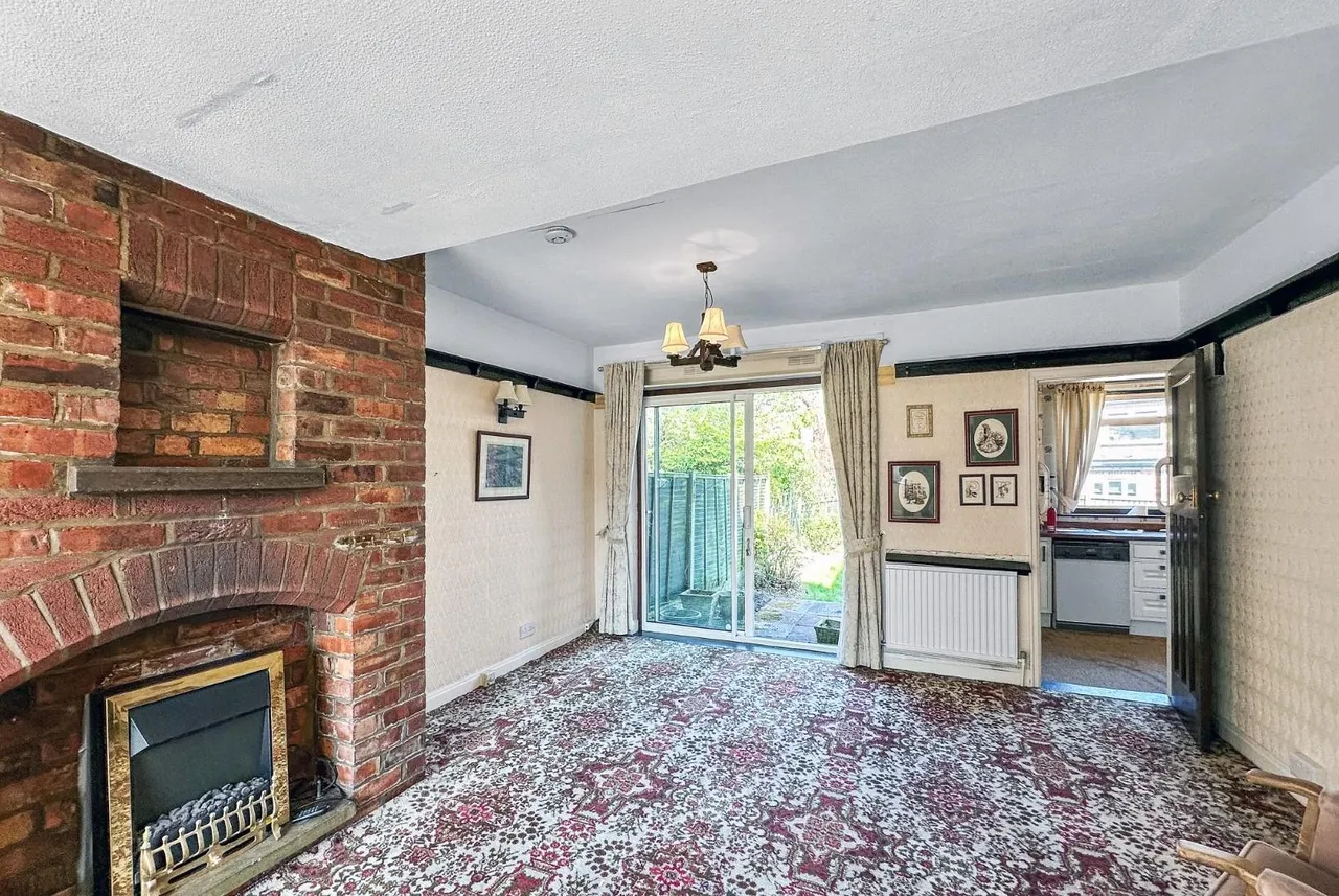 Brook Lane, Timperley WA15 6RN, photo 8