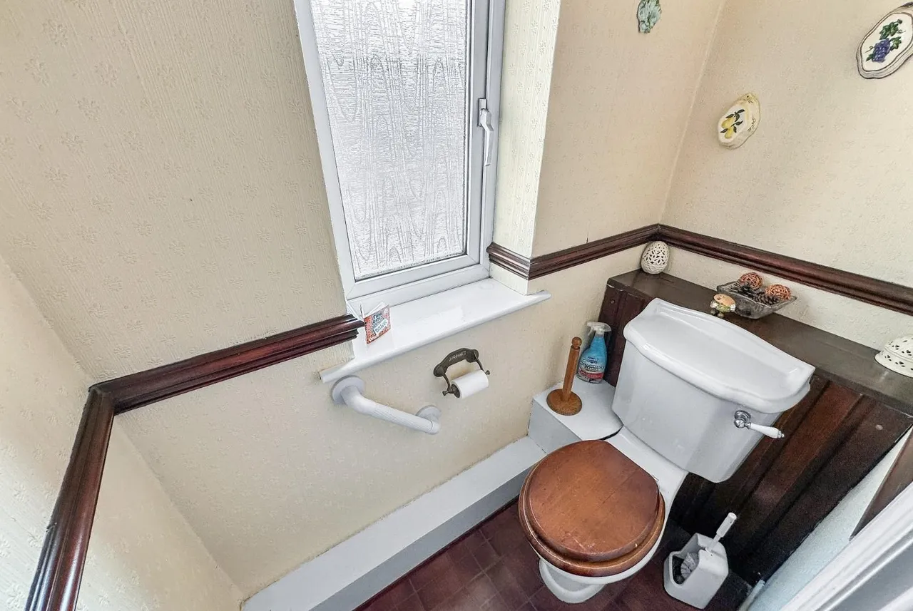 Brook Lane, Timperley WA15 6RN, photo 20