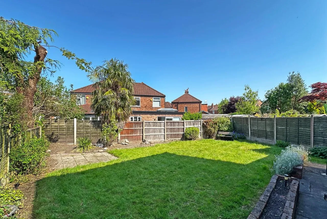 Brook Lane, Timperley WA15 6RN, photo 4