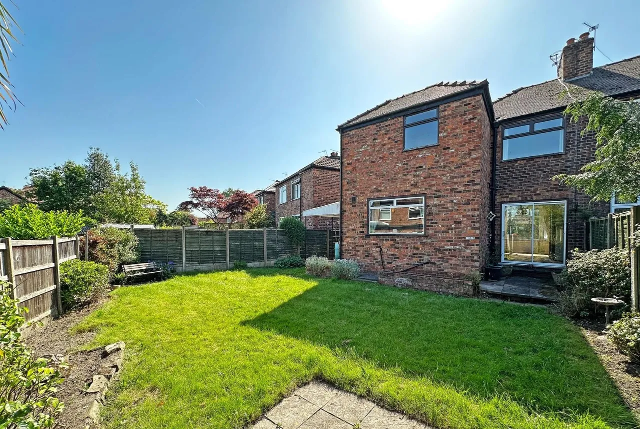 Brook Lane, Timperley WA15 6RN, photo 3