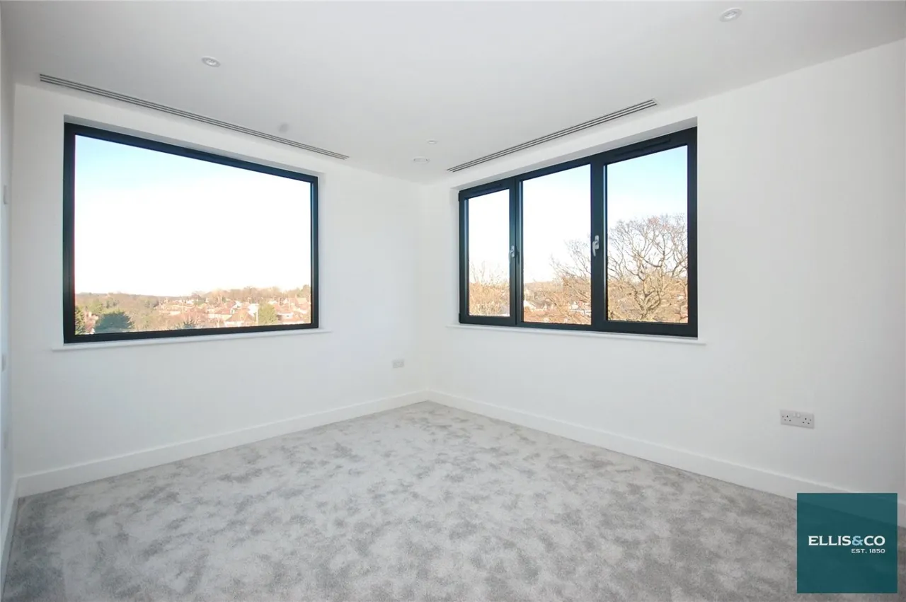 Wickliffe Avenue, Finchley, N3, photo 7