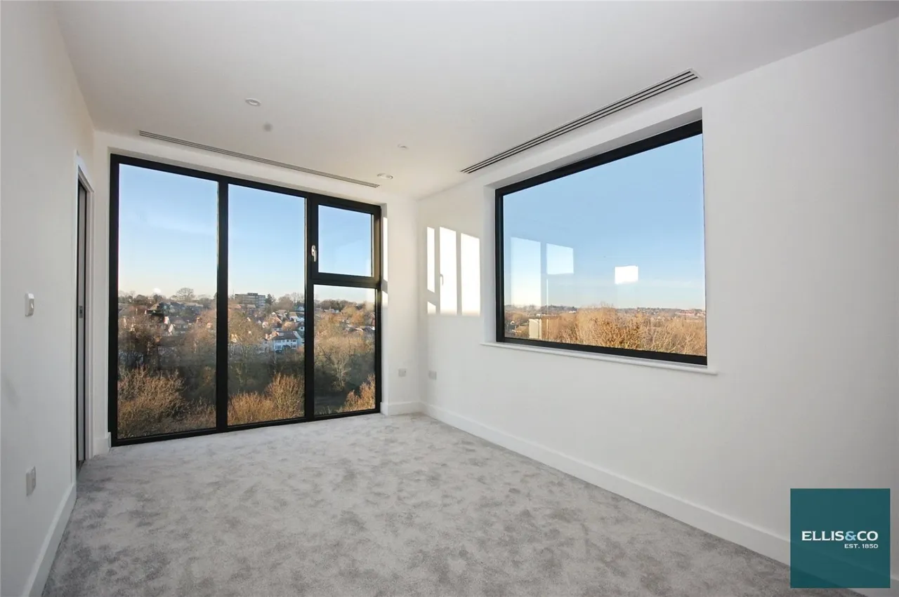 Wickliffe Avenue, Finchley, N3, photo 10
