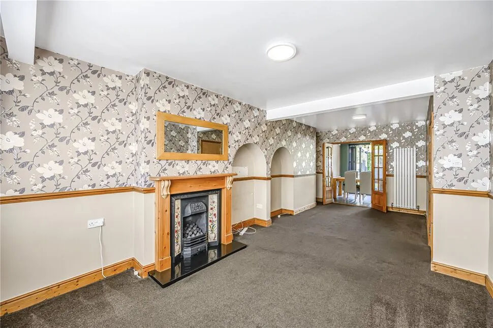 Kelly Way, Chadwell Heath, RM6, photo 16