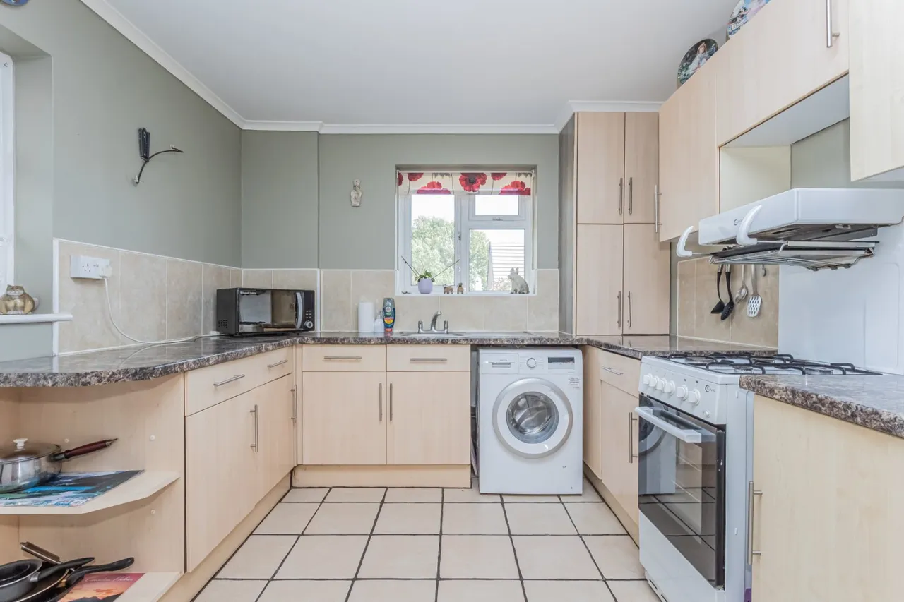 Anne Close, Birchington, CT7, photo 5