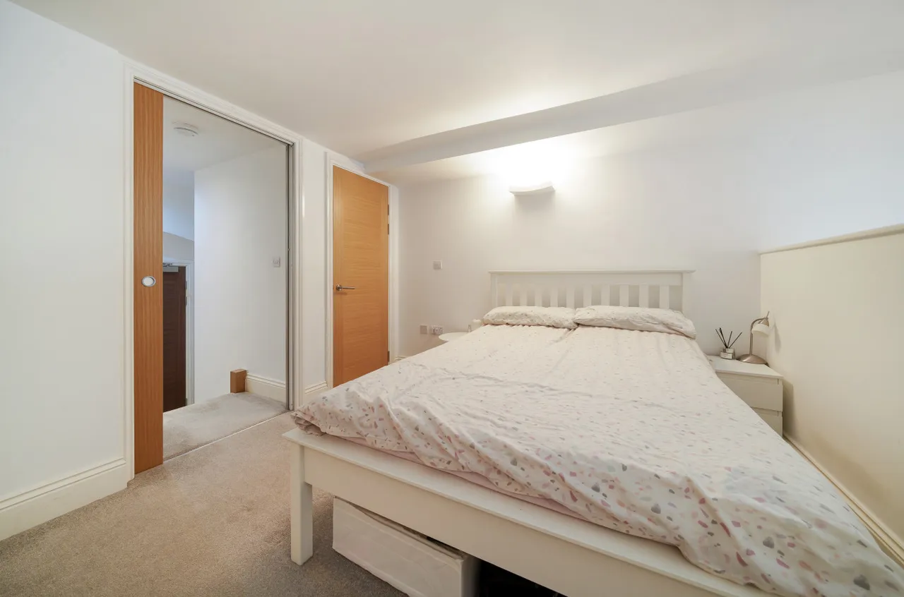 Victoria Gardens, Hyde Park, LS6, photo 7