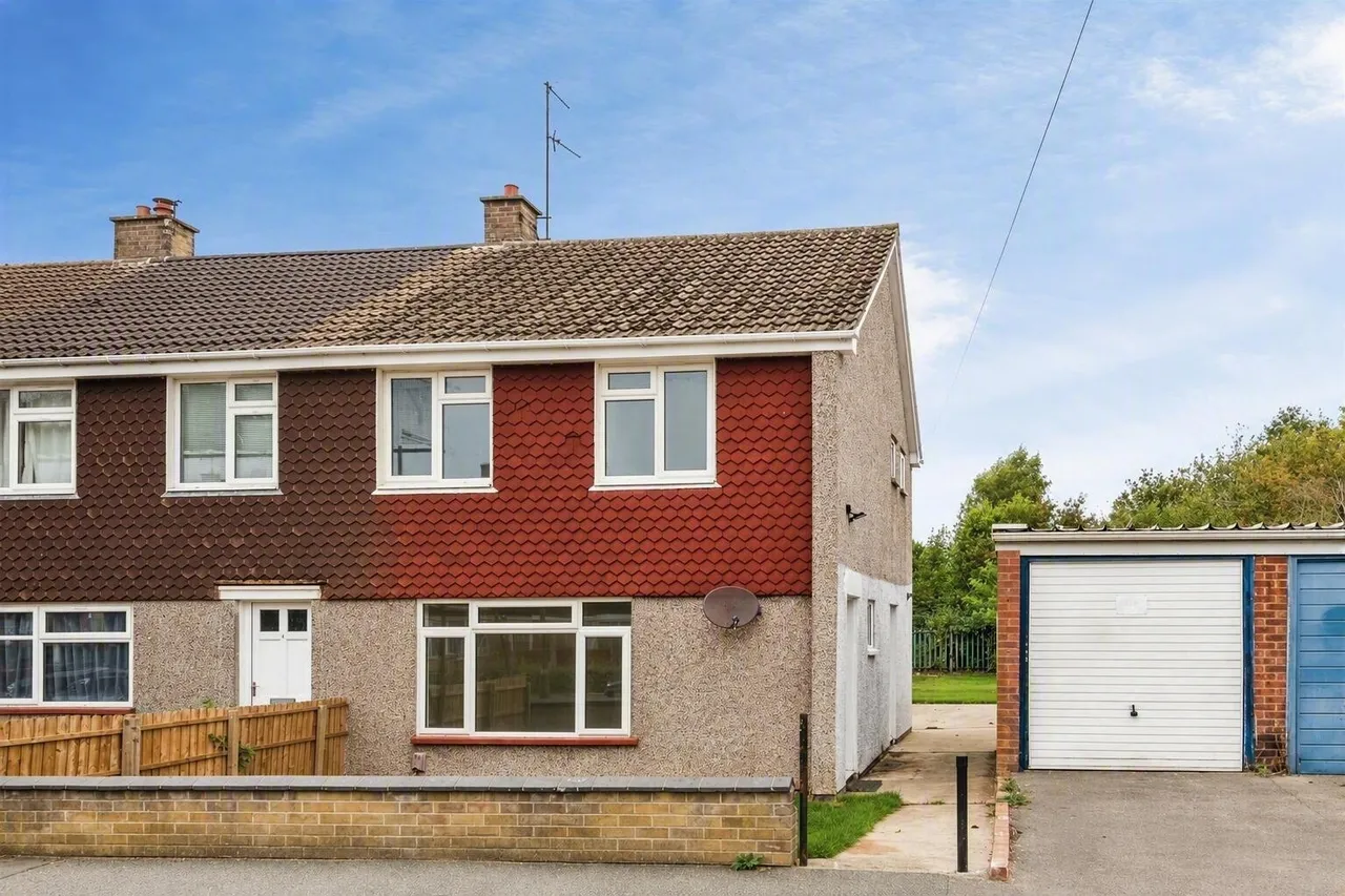 3 bed house for sale — Samphire Road, OXFORD