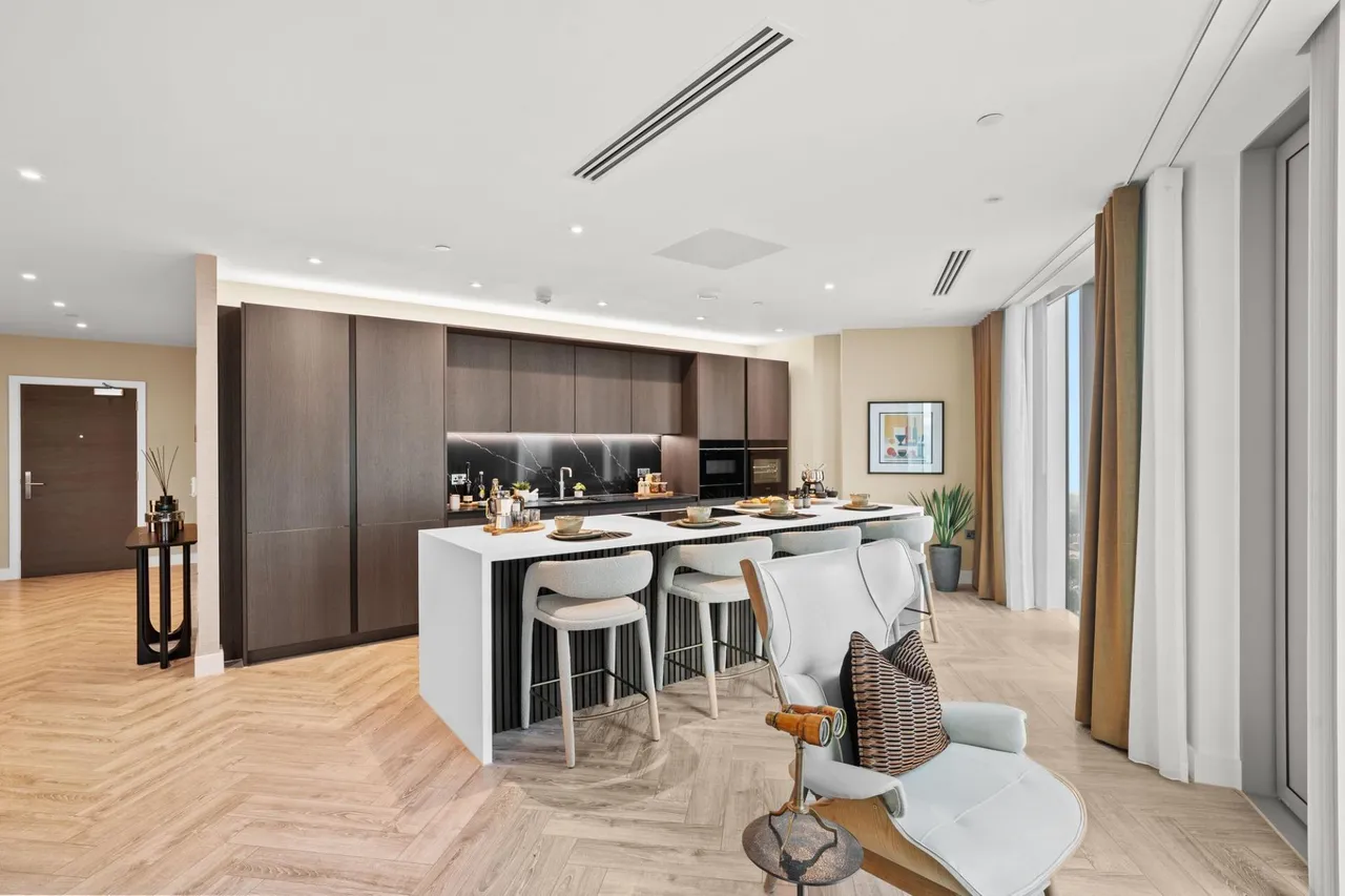 The Wallis, Three60, photo 5
