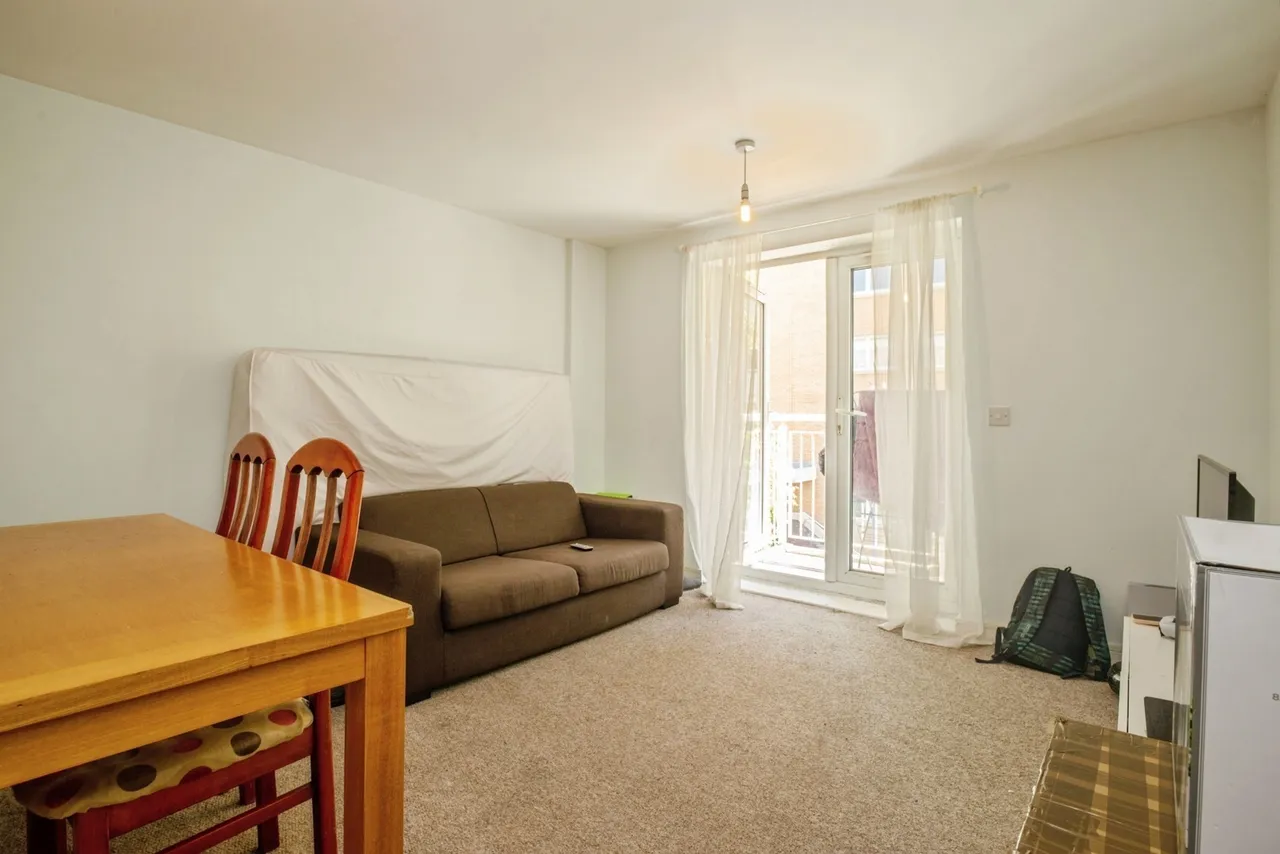 Overstone Court, Dumballs Road, Cardiff Bay, CF10, photo 2