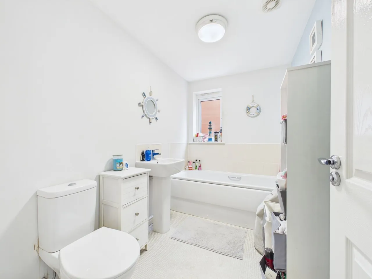 Lawefield Way, Wakefield, WF2, photo 14