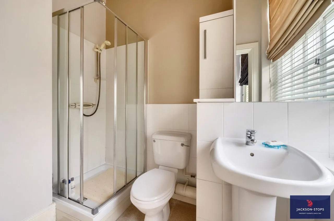 South Meadow Road, St Crispins, NN5, photo 9