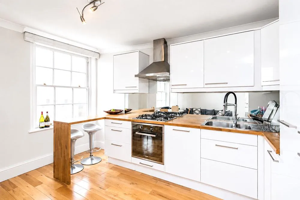 Sussex Gardens, Paddington, W2, photo 2