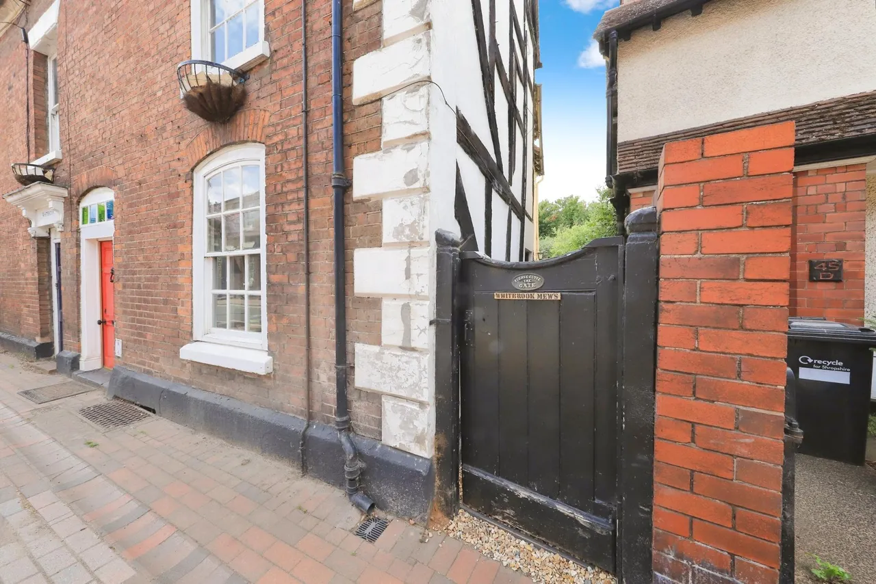 2 bed house for sale, Mill Street, Bridgnorth, WV15