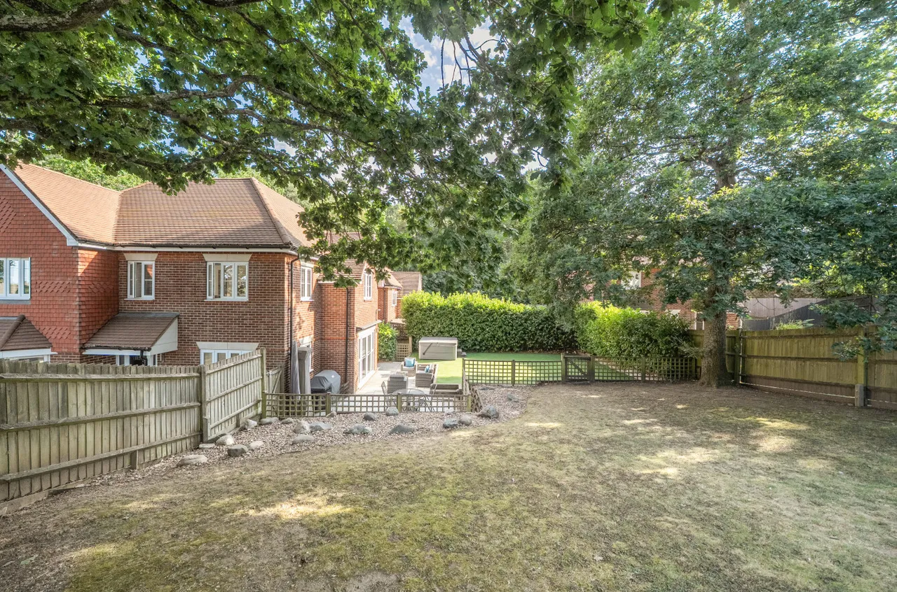 Heath House Lane, Hedge End, SO30, photo 14