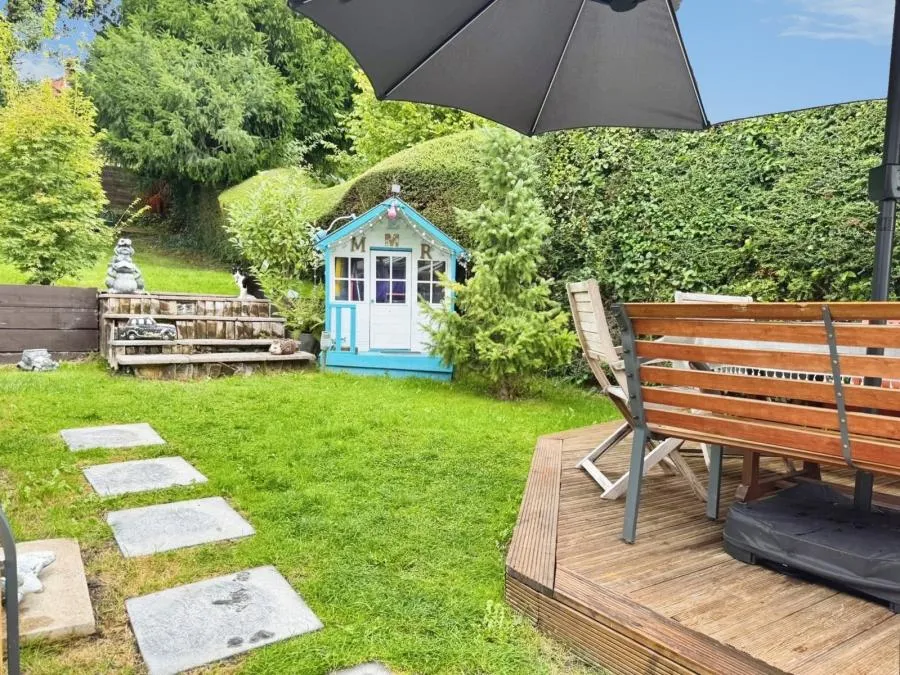Southfield Road, Downley, HP13, photo 15