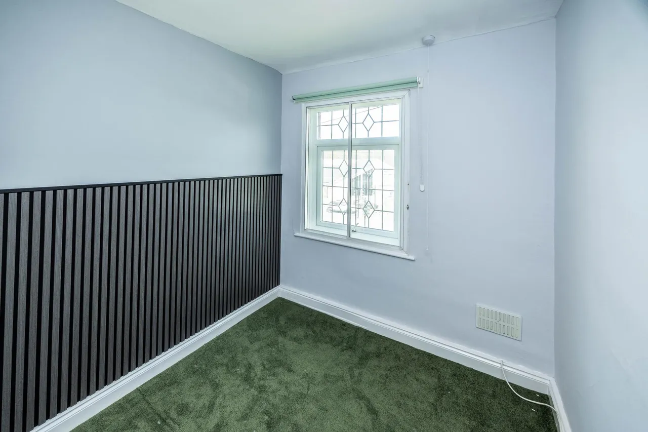 Penistone Road, Huddersfield, HD5, photo 12