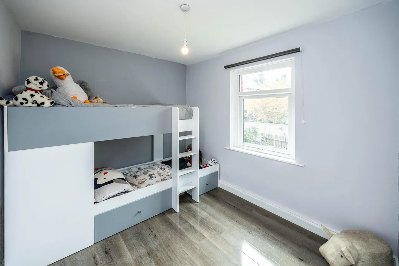 Penistone Road, Huddersfield, HD5, photo 15