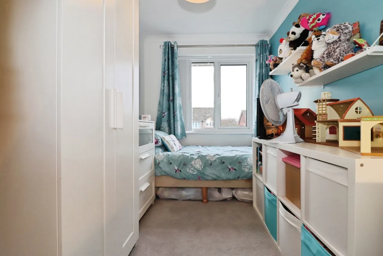 Madison Close, Yate, Bristol, Gloucestershire, BS37, photo 13