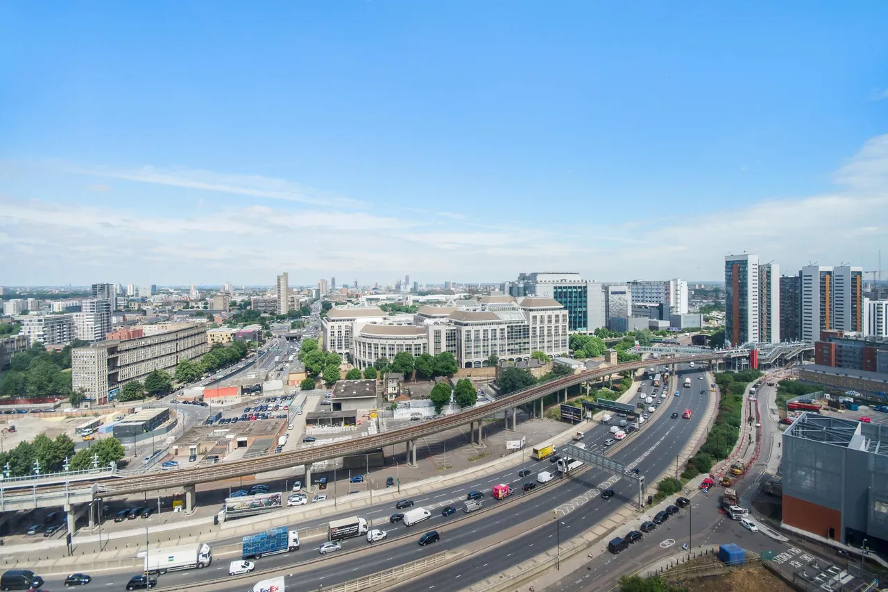 Charrington Tower, New Providence Wharf, E14, photo 11