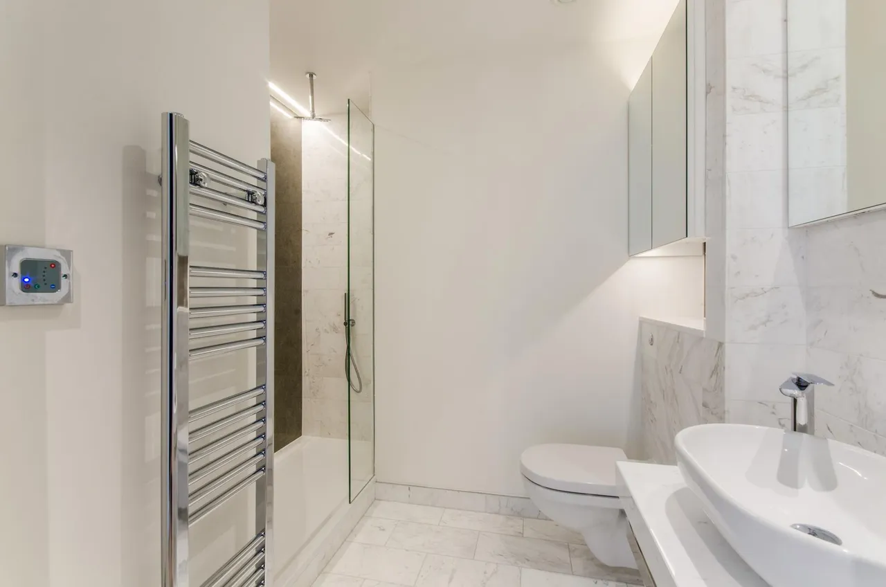Charrington Tower, New Providence Wharf, E14, photo 7