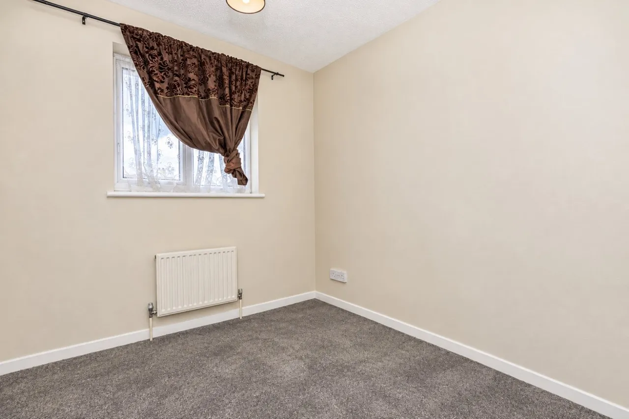 Hawthorne Close, Gravesend, DA12, photo 6