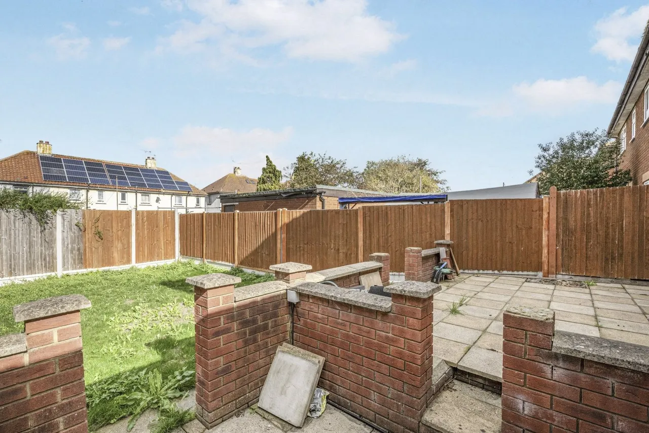 Hawthorne Close, Gravesend, DA12, photo 9
