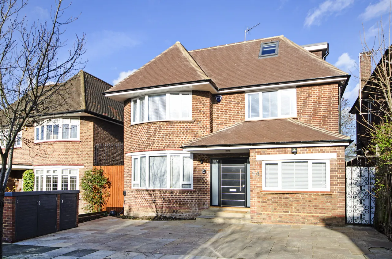 London, NW11, photo 24