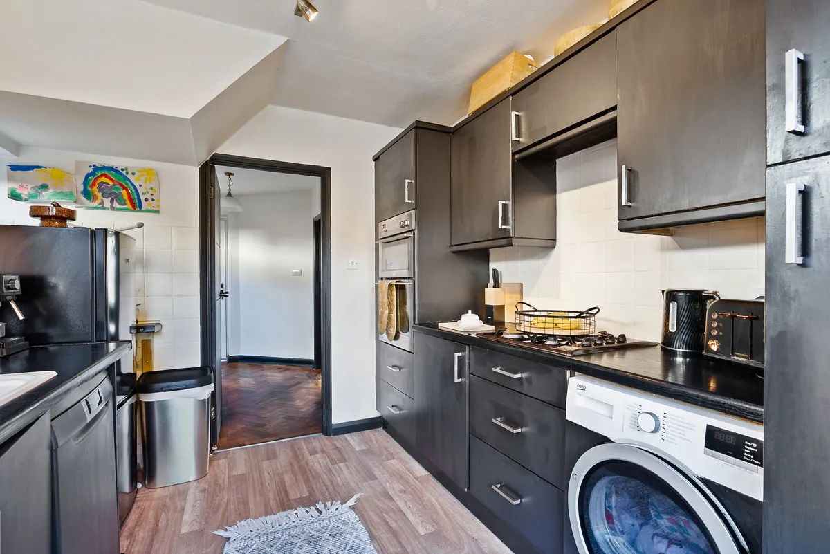 Shepperton, TW17, photo 14