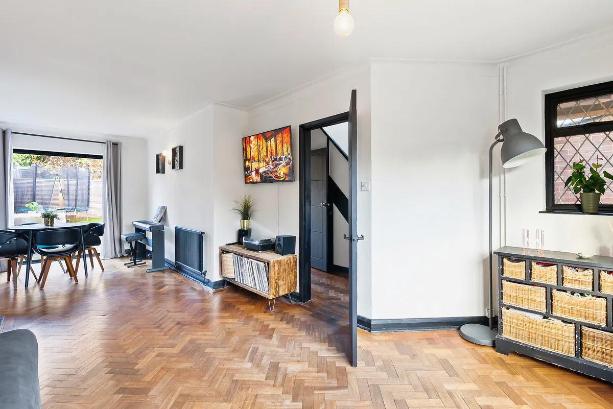 Shepperton, TW17, photo 3