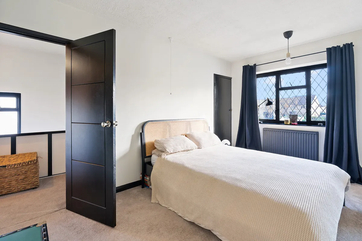 Shepperton, TW17, photo 9
