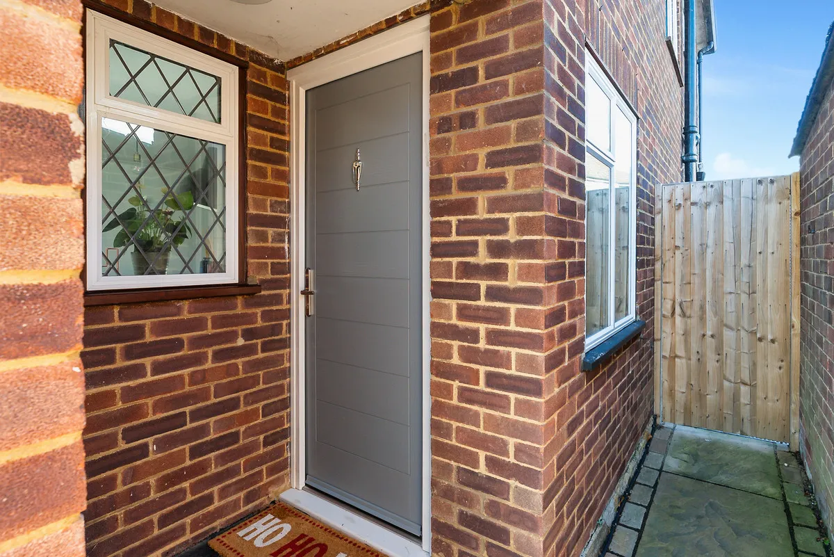 Shepperton, TW17, photo 20