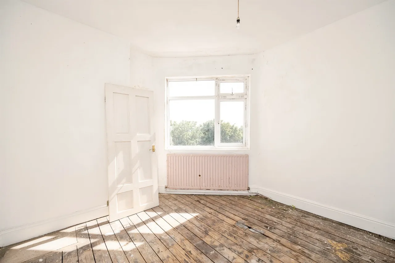 Himley Road, DUDLEY, photo 12
