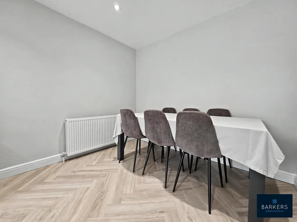 Summerbridge Crescent, Gomersal BD19 4LW, photo 6