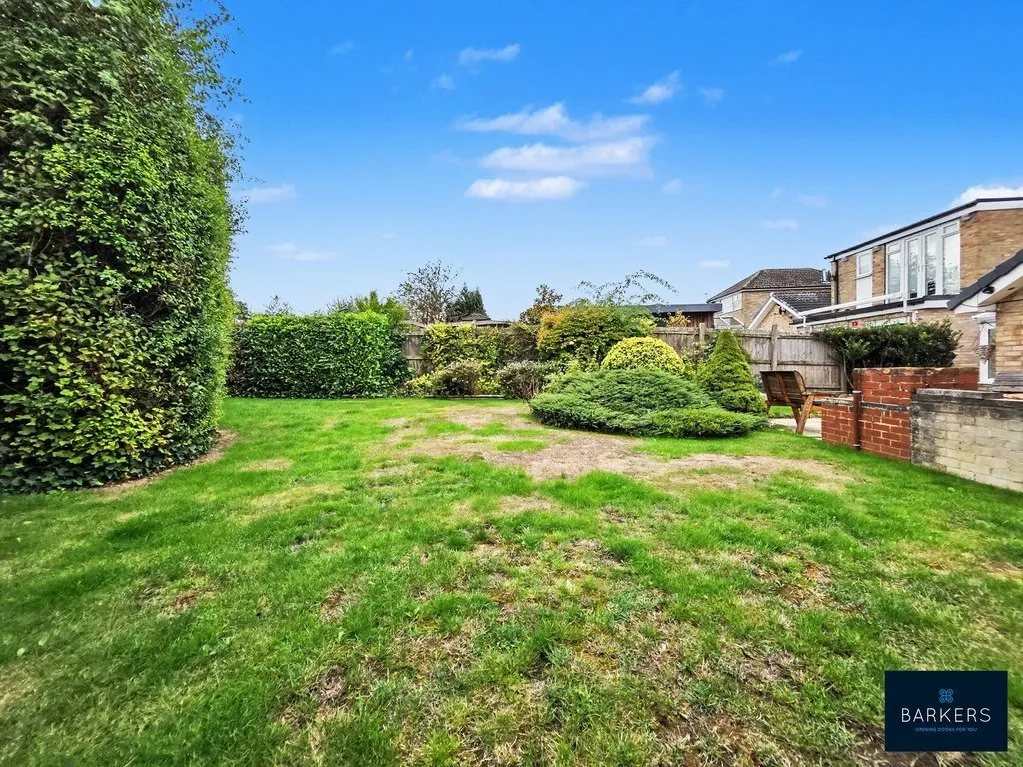 Summerbridge Crescent, Gomersal BD19 4LW, photo 13