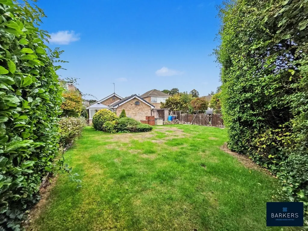 Summerbridge Crescent, Gomersal BD19 4LW, photo 14
