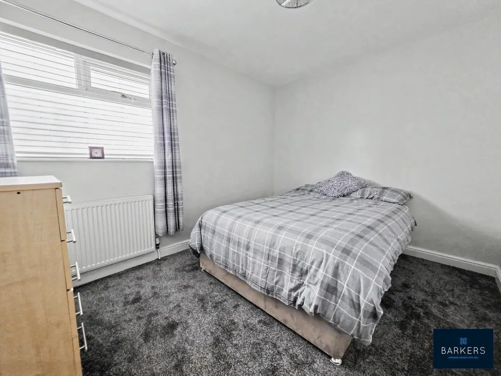 Summerbridge Crescent, Gomersal BD19 4LW, photo 9