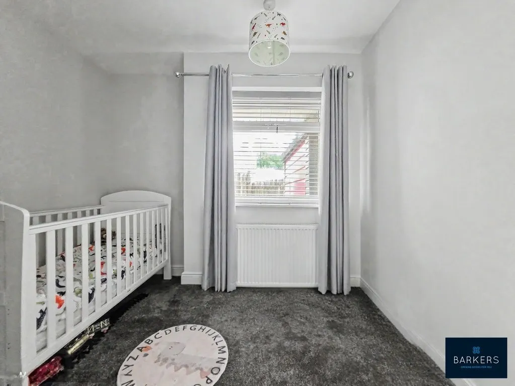Summerbridge Crescent, Gomersal BD19 4LW, photo 10