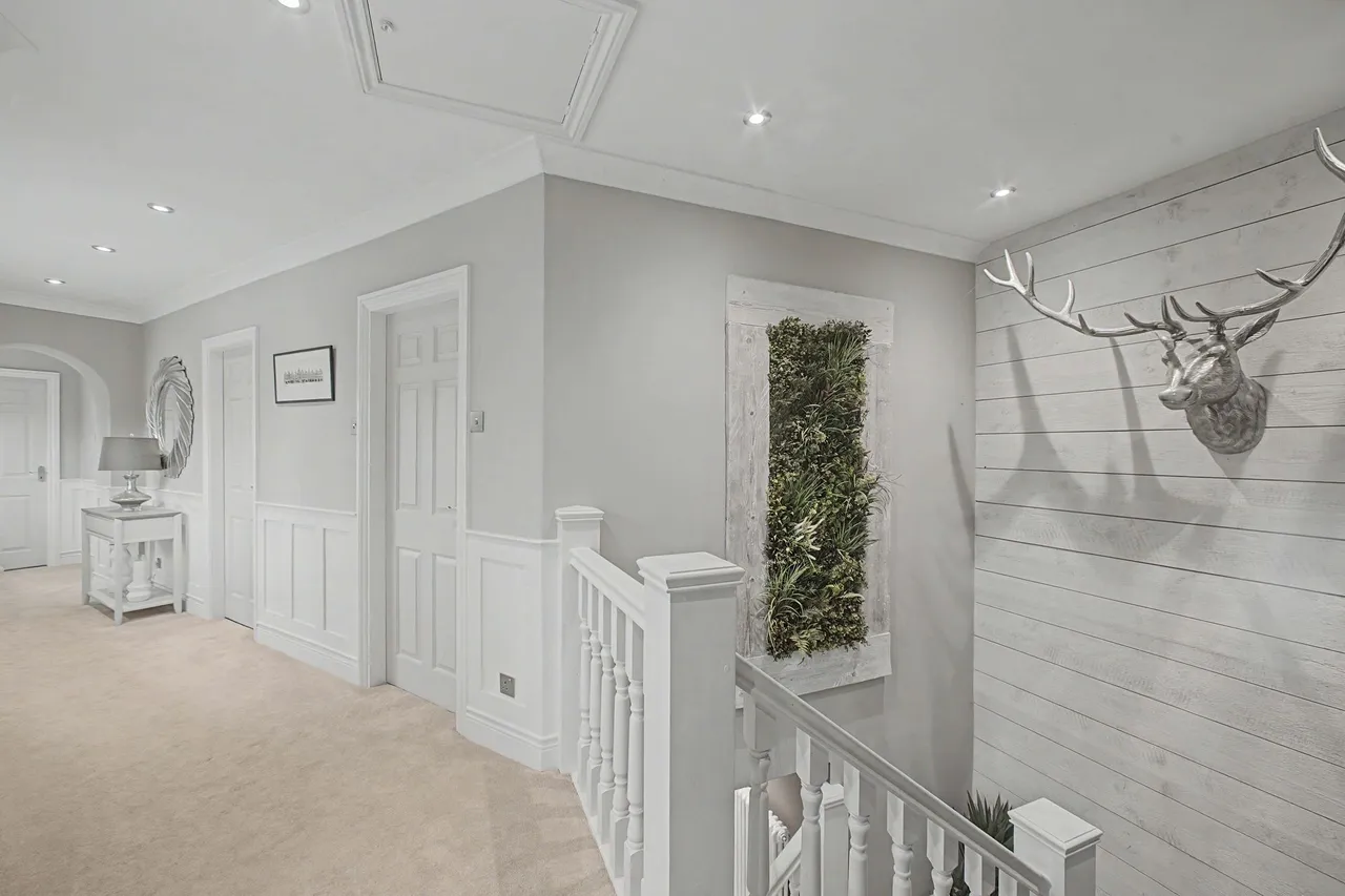 Ardenbrook Rise, Macclesfield, photo 11