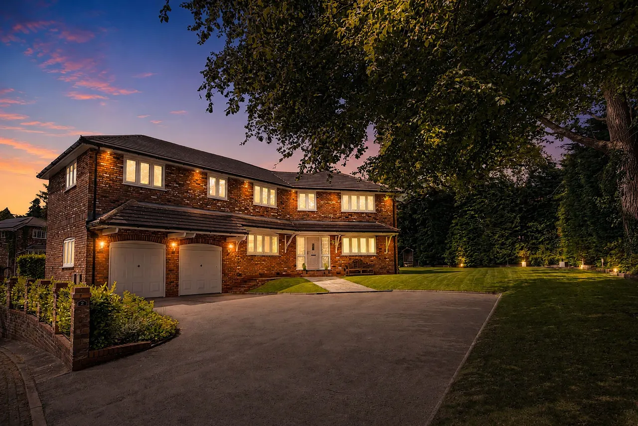 Ardenbrook Rise, Macclesfield, photo 32