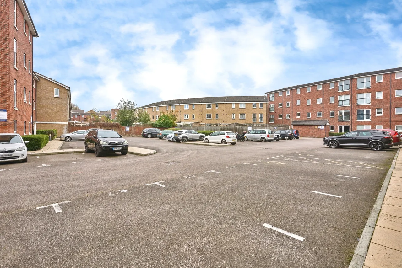 113 Chandler Way, Peckham, photo 11
