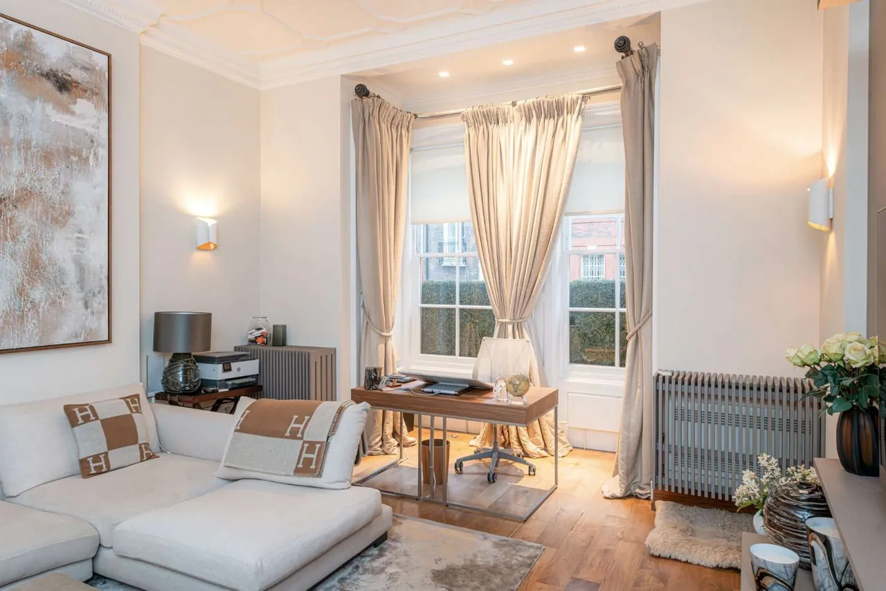 Green Street, London, W1K 6RF, photo 6