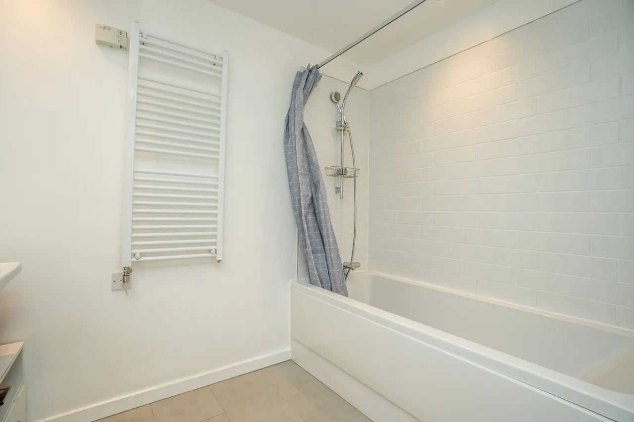 The Avenue, Richmond Hill, LS9, photo 11